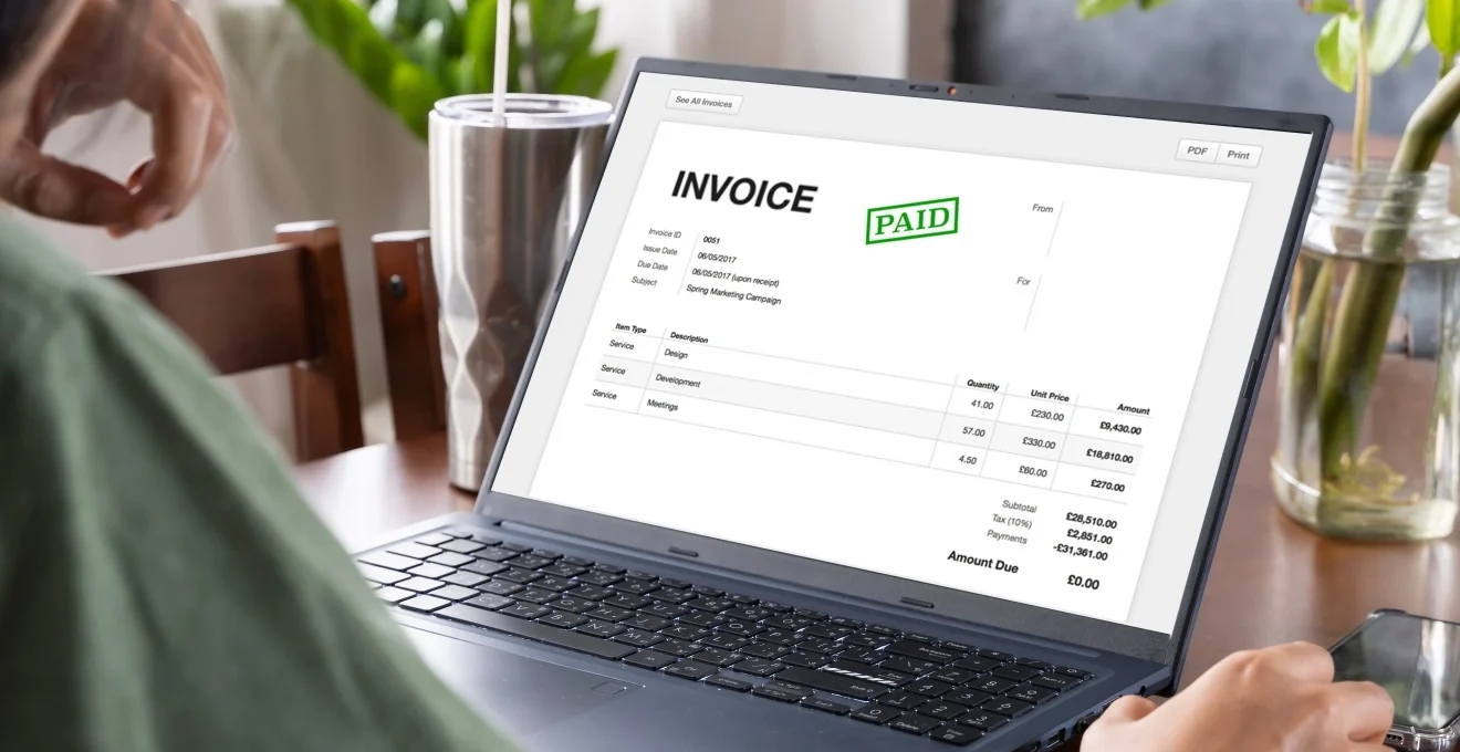 comment-un-logiciel-de-facturation-en-ligne-peut-il-faciliter-la-gestion-de-mes-finances-d-entreprise